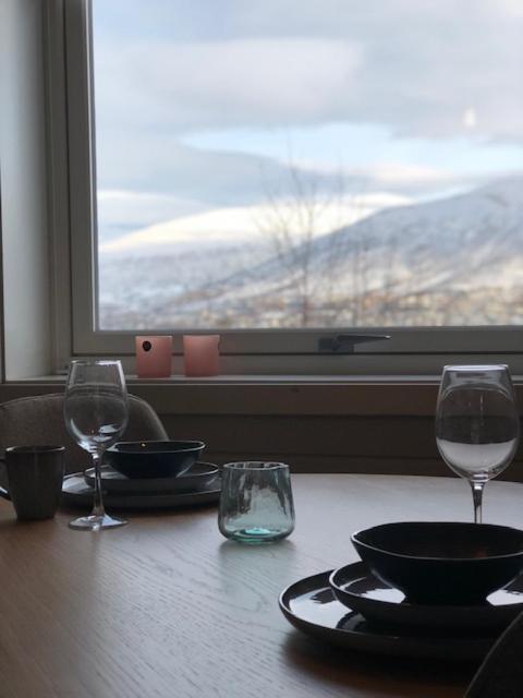 Koselig Leilighet I Tromso Ngoại thất bức ảnh